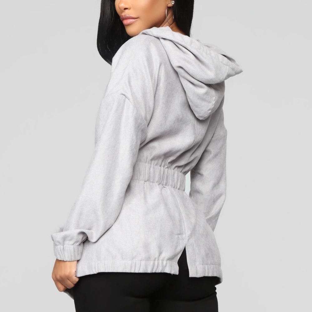 Jacket/Top - Picture 2 of 4